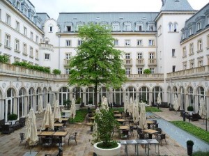 Villa Kennedy Courtyard